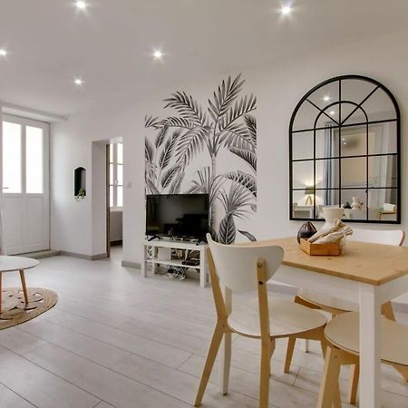 Palm House Sauna City Center Ideal Insead Fontainebleau Exterior photo